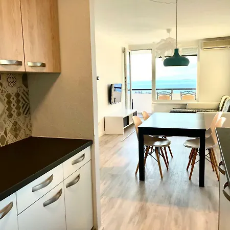 Апартаменты Seaview *